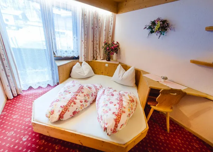 Alpenheim Simone بيت ضيافة سولدن