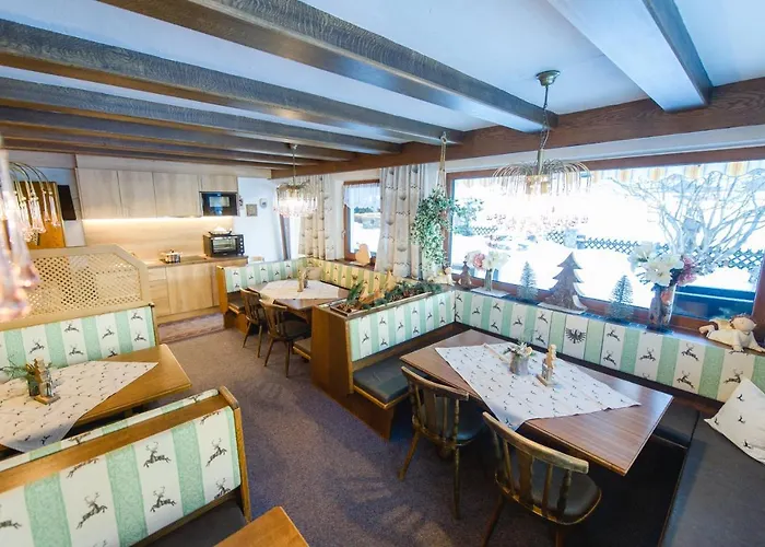 بيت ضيافة Alpenheim Simone